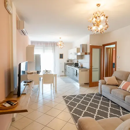 A Du Passi Dal Po Appartement