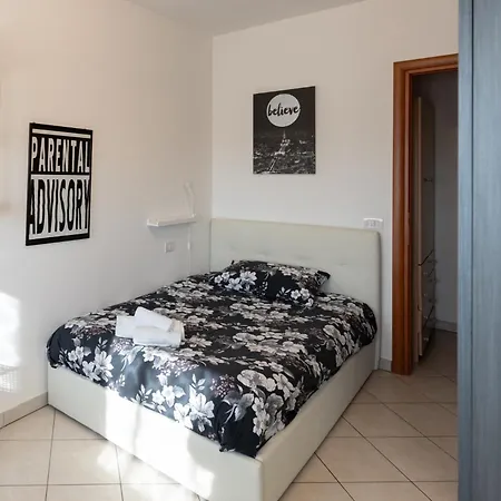 A Du Passi Dal Po *